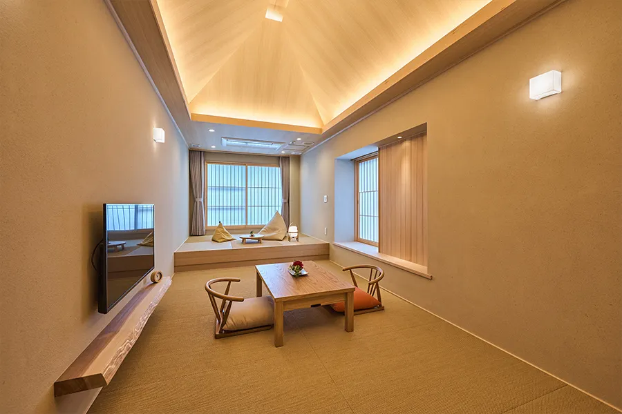 Japanese-style modern room with a small separate Japanese-style room Komoriku